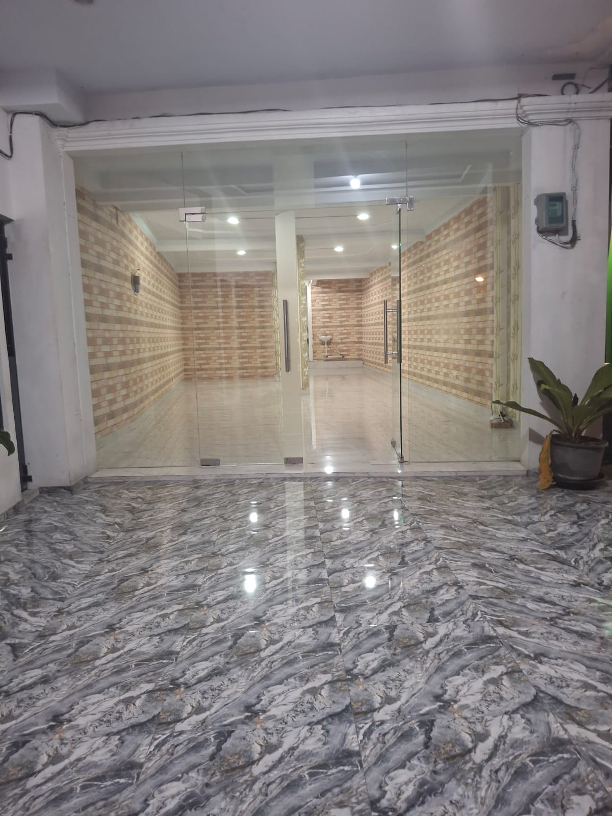 Disewakan Ruko di Cinere Raya Depok